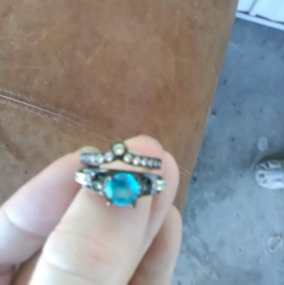 Ring set - Picture 1 of 2